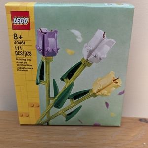 Lego Tulips set 111 pieces total  Brand new